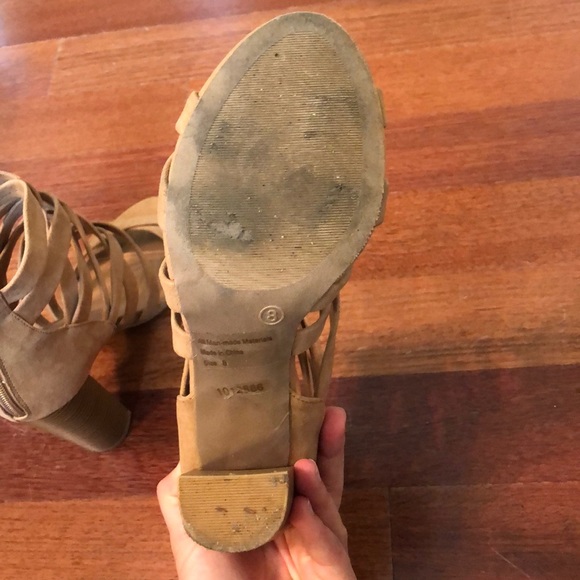 Charlotte Russe • Morris Heels - Picture 8 of 8